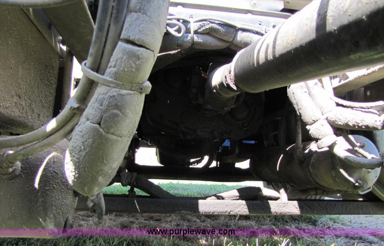 image for item 7195 1991 White Gmc WG semi truck