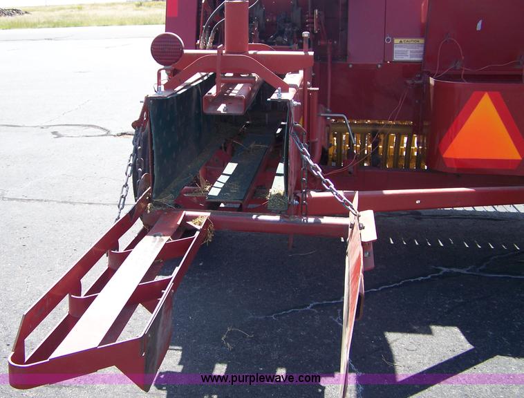 image for item 7339 New Holland 575 baler