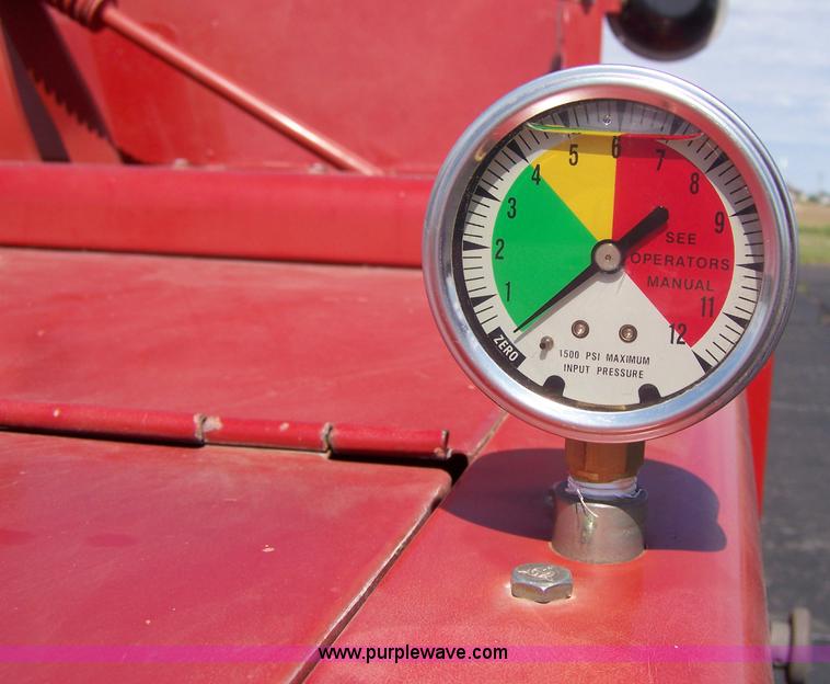 image for item 7339 New Holland 575 baler