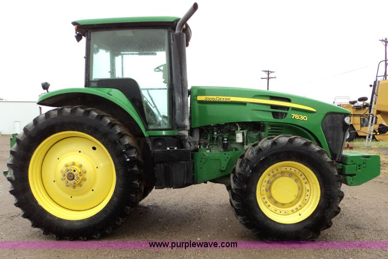image for item 1801 2007 John Deere 7830 MFWD tractor