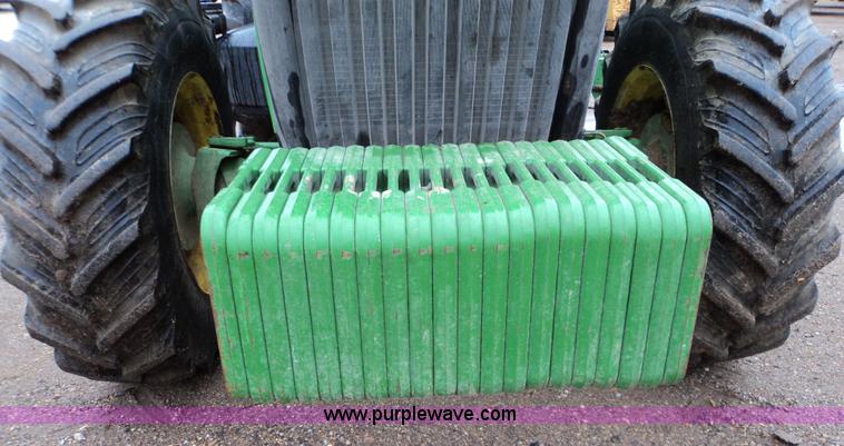 image for item 1801 2007 John Deere 7830 MFWD tractor