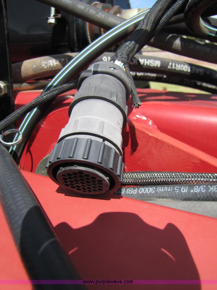 image for item 3138 White 8500 16R30 planter