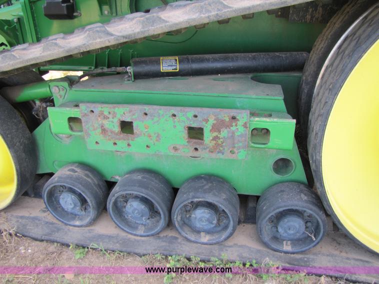 image for item 3139 2002 John Deere 9320T tractor