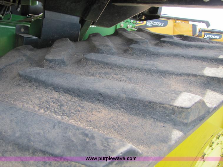 image for item 3139 2002 John Deere 9320T tractor