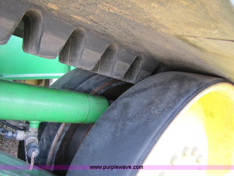 image for item 3139 2002 John Deere 9320T tractor