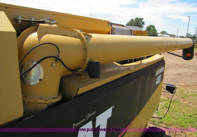 image for item 3140 1999 Caterpillar Lexion 480 RWA combine