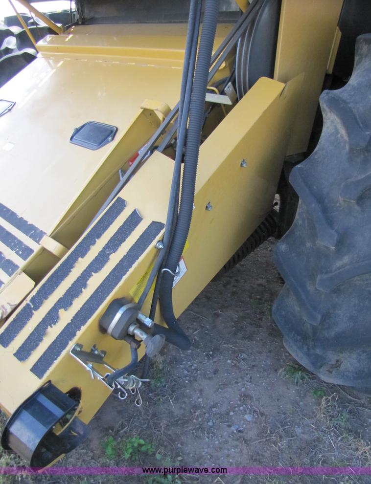 image for item 3140 1999 Caterpillar Lexion 480 RWA combine