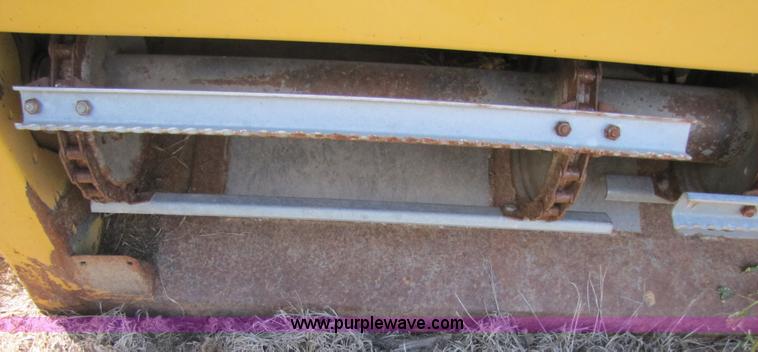 image for item 3140 1999 Caterpillar Lexion 480 RWA combine