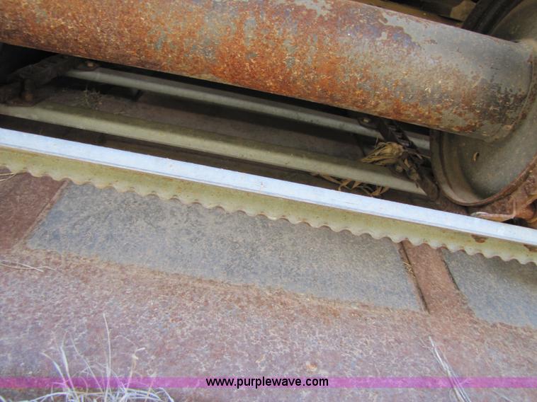 image for item 3140 1999 Caterpillar Lexion 480 RWA combine