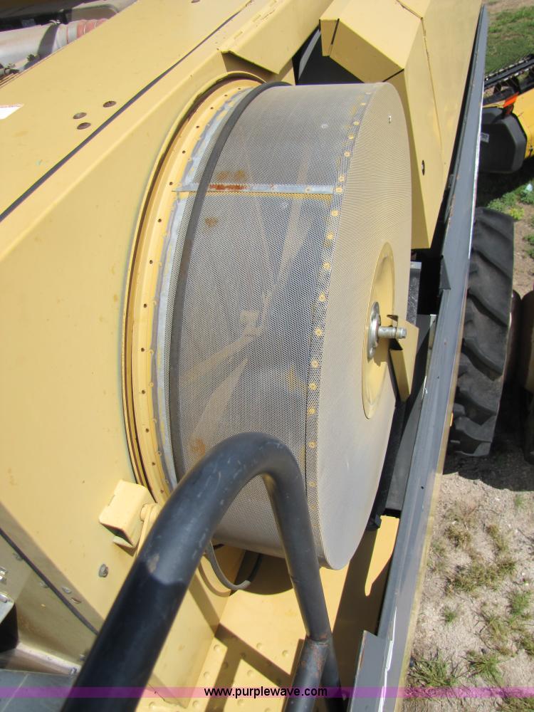 image for item 3140 1999 Caterpillar Lexion 480 RWA combine