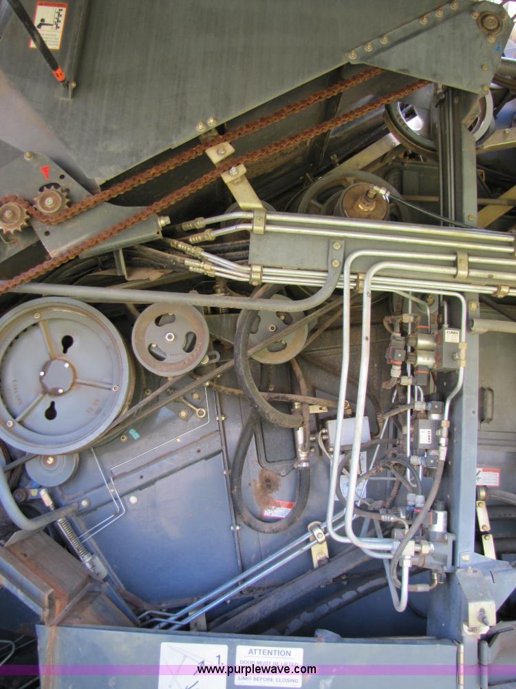 image for item 3140 1999 Caterpillar Lexion 480 RWA combine