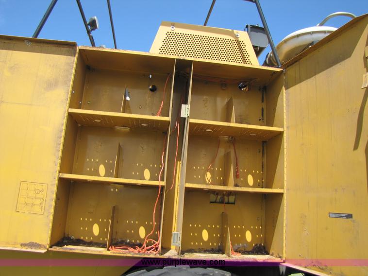 image for item 3141 2004 Challenger LB44 4x4 big square baler