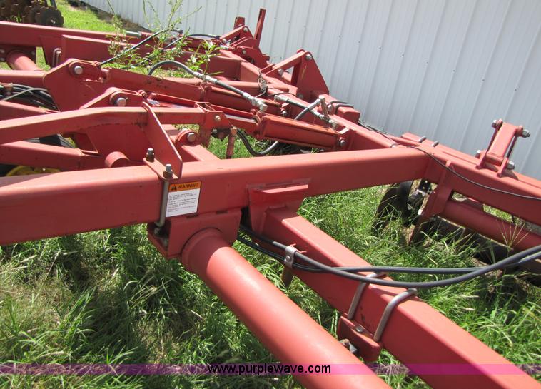 image for item 3146 1999 Sunflower 4510-11 14' disc chisel