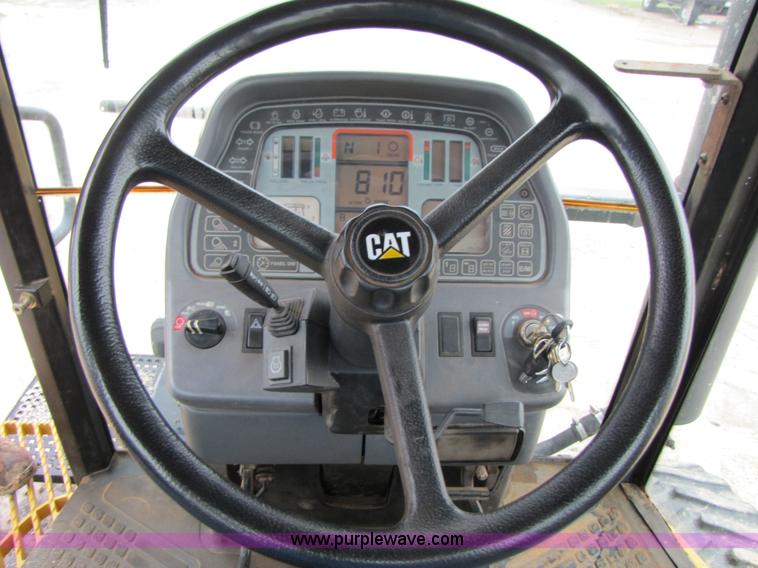 image for item 3191 1996 Caterpillar Challenger 45 tractor