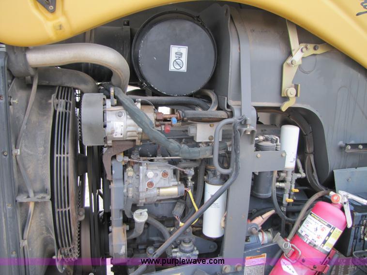 image for item 3191 1996 Caterpillar Challenger 45 tractor