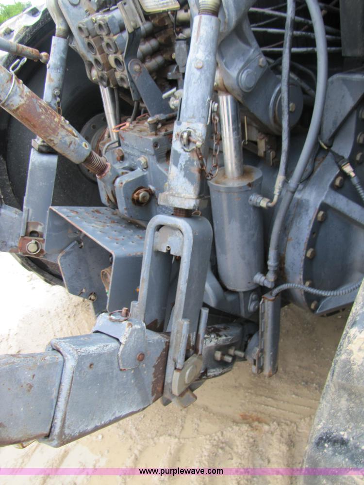 image for item 3191 1996 Caterpillar Challenger 45 tractor