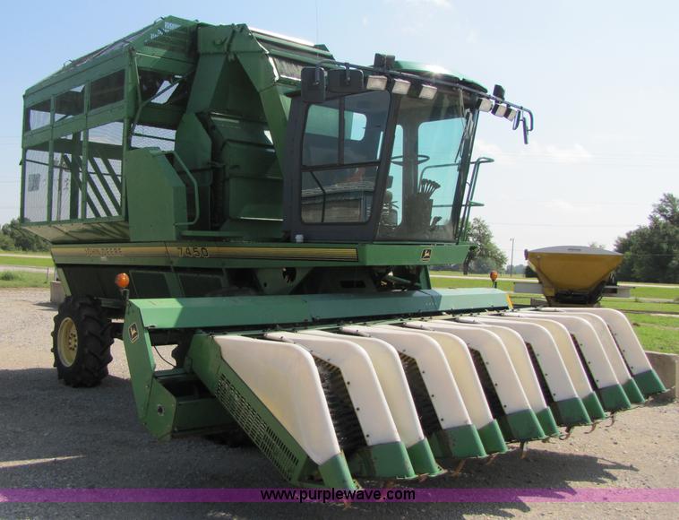 image for item 3439 1996 John Deere 7450 cotton stripper