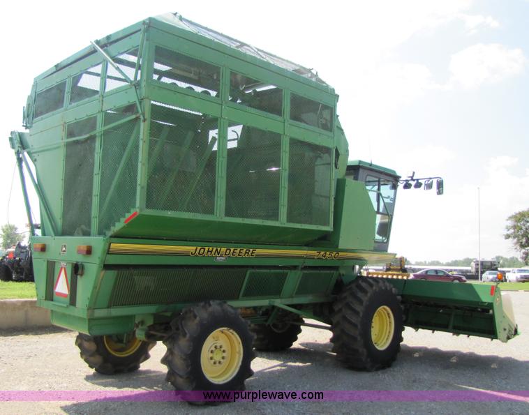 image for item 3439 1996 John Deere 7450 cotton stripper