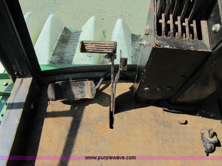 image for item 3439 1996 John Deere 7450 cotton stripper