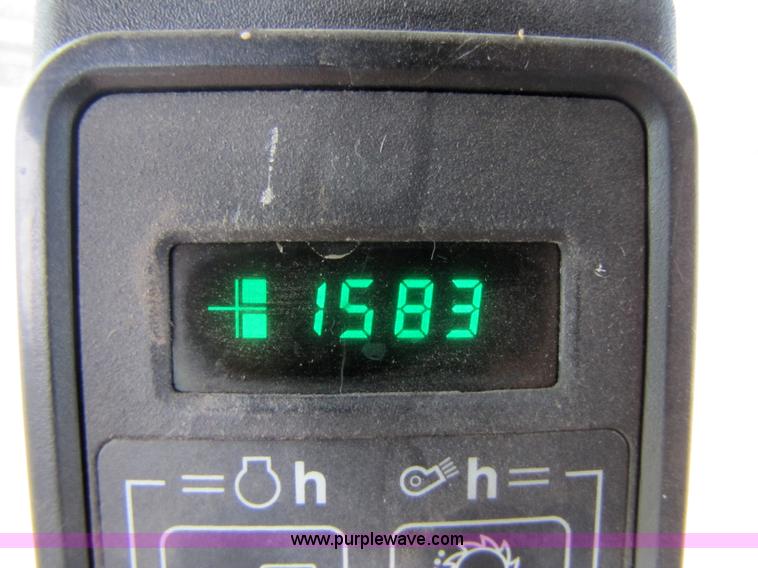 image for item 3439 1996 John Deere 7450 cotton stripper