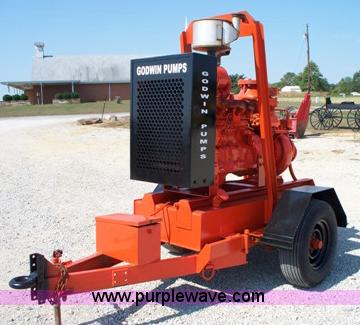 image for item 1502 Godwin trailer mounted 6" trash pump