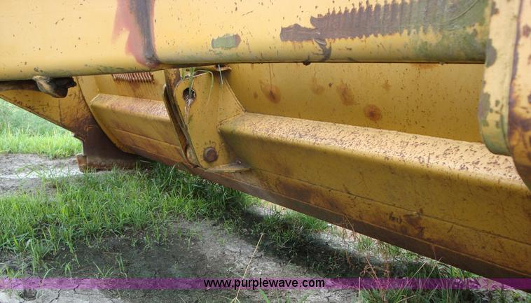 image for item 1602 1996 Reynolds C14E10.5 pull type scraper