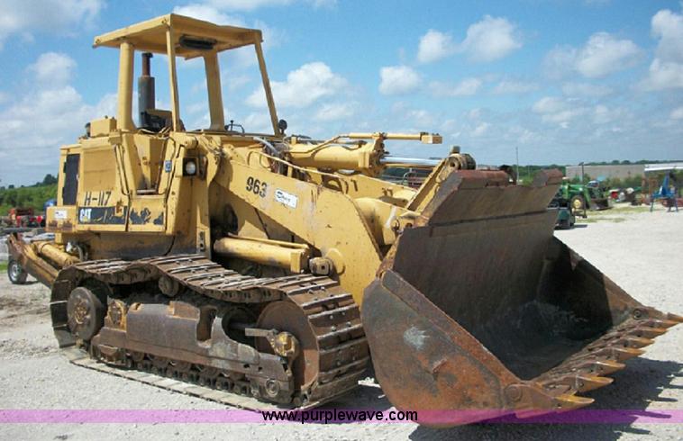 image for item 1607 1987 Caterpillar 963LGP track loader