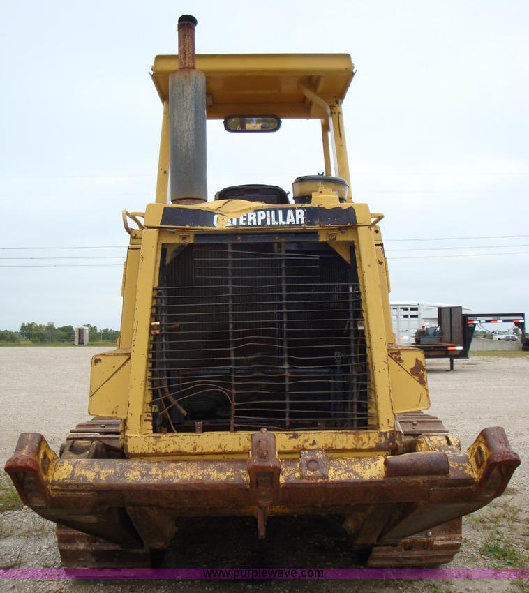 image for item 1607 1987 Caterpillar 963LGP track loader