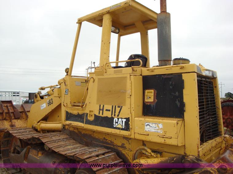 image for item 1607 1987 Caterpillar 963LGP track loader