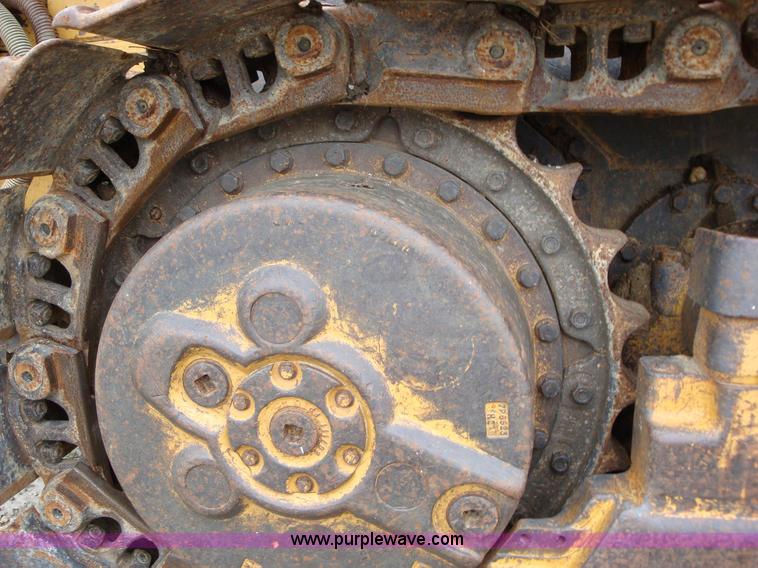 image for item 1607 1987 Caterpillar 963LGP track loader