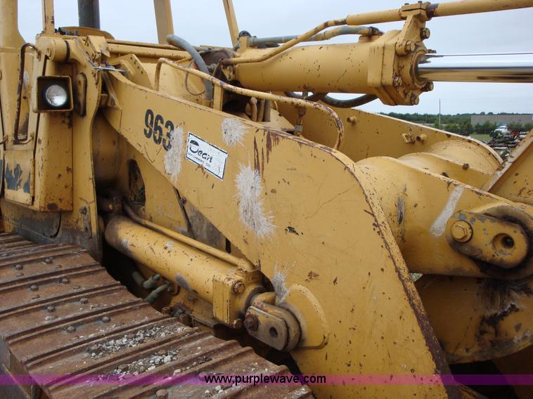 image for item 1607 1987 Caterpillar 963LGP track loader