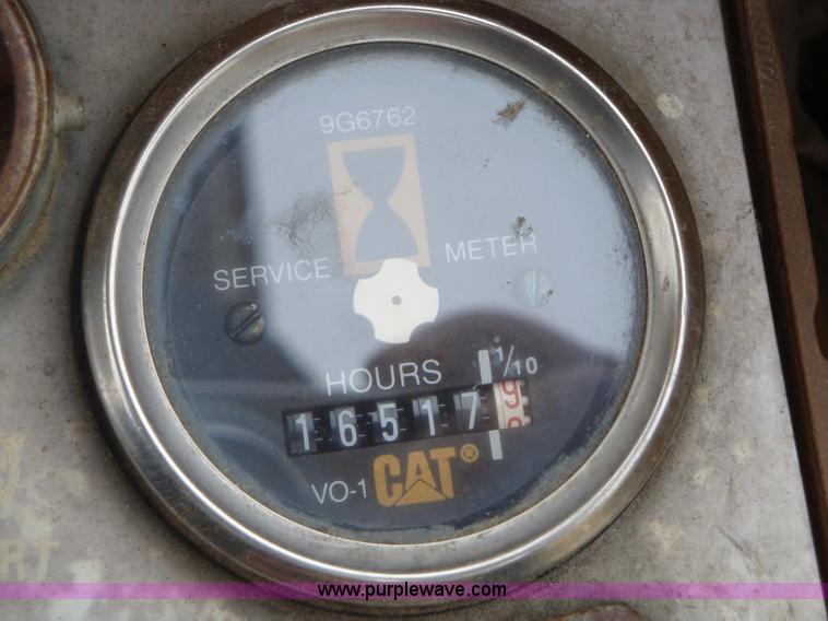 image for item 1607 1987 Caterpillar 963LGP track loader