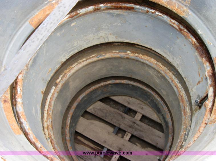 image for item 2553 (8) 9.00-20 rims and tires