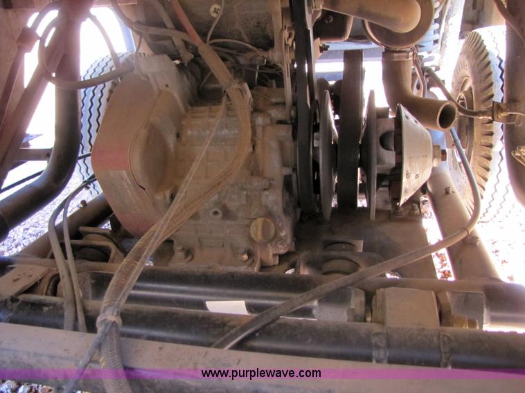 image for item 3124 2004 Columbia ParCar utility vehicle