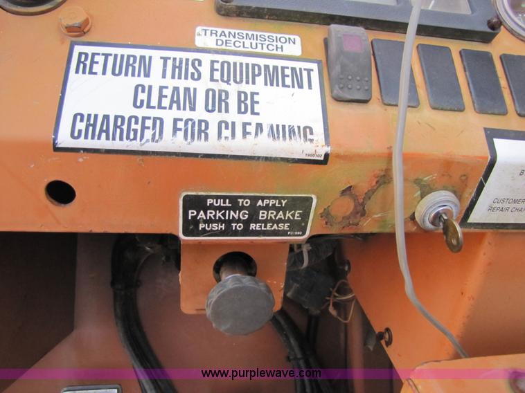 image for item 3127 1997 Lull 844C-42 telehandler