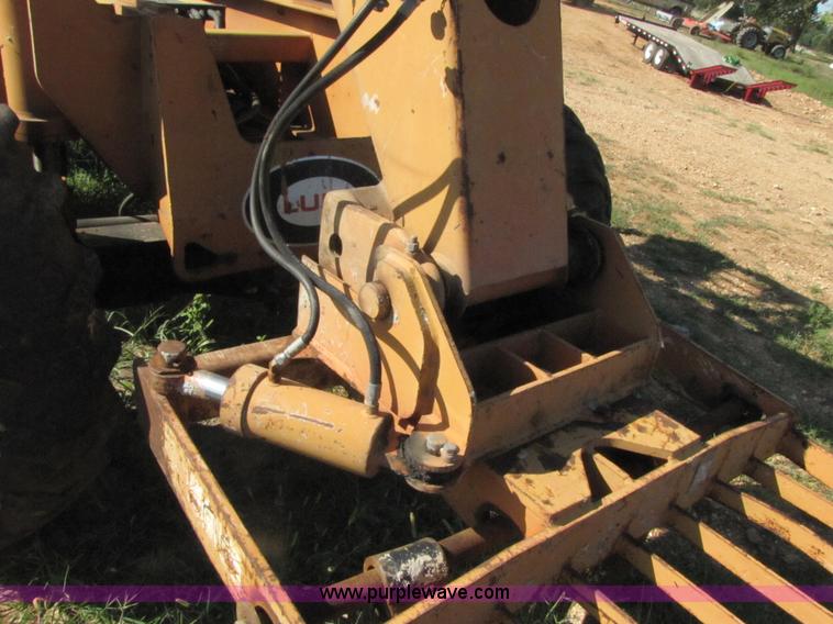 image for item 3127 1997 Lull 844C-42 telehandler