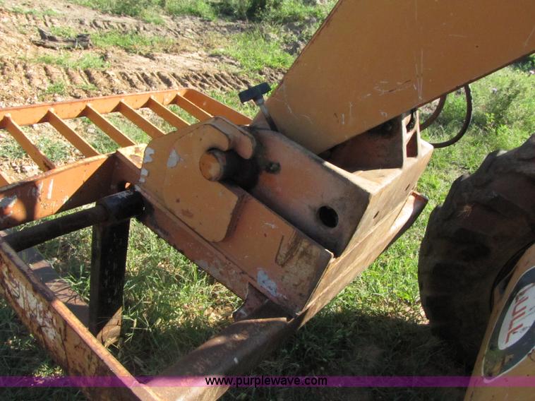 image for item 3127 1997 Lull 844C-42 telehandler