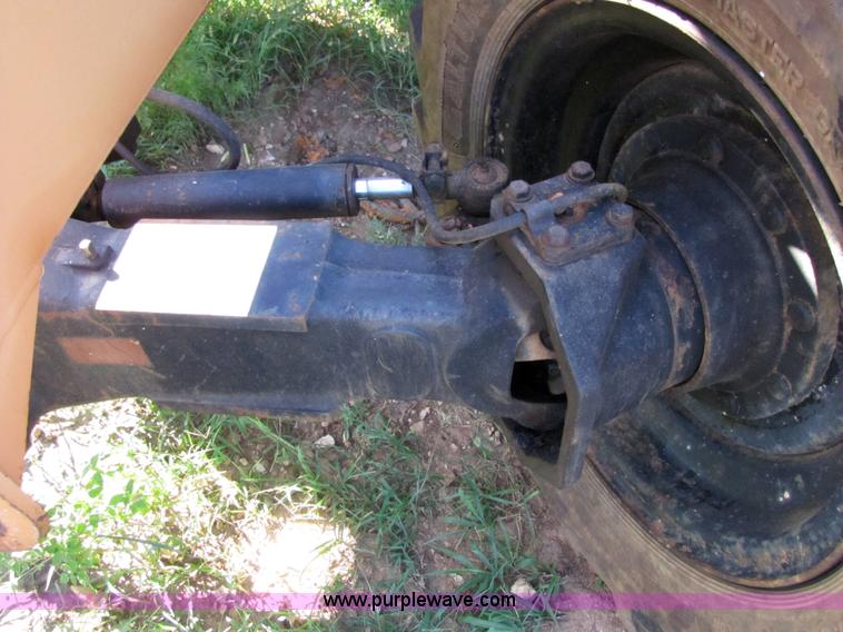 image for item 3127 1997 Lull 844C-42 telehandler