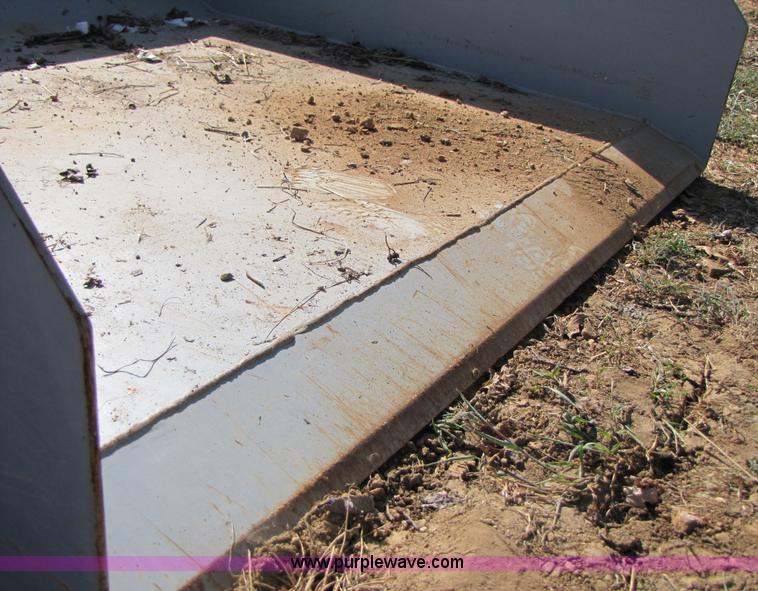 image for item 3129 59" x 60" bucket