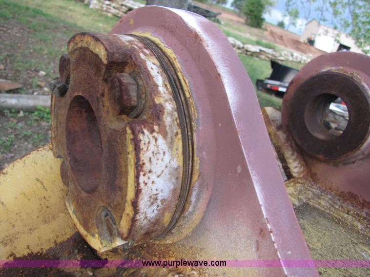 image for item 3193 Caterpillar excavator bucket