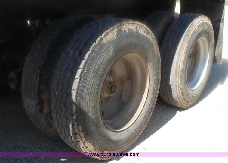 image for item 3548 22' end dump trailer