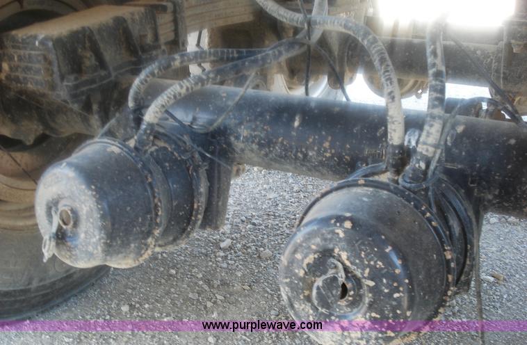 image for item 3548 22' end dump trailer