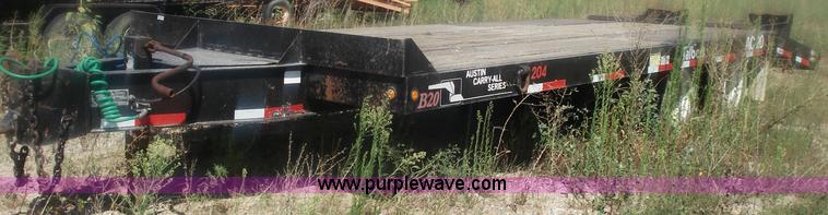 image for item 3549 2001 Talbert Austin AC-20 trailer