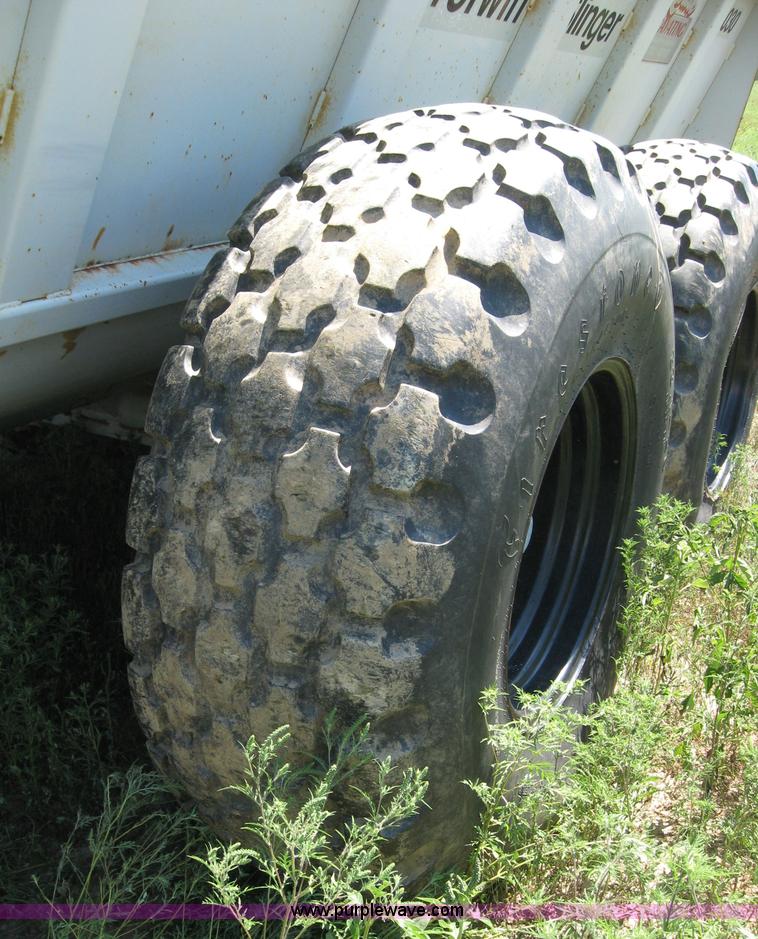 image for item 3563 Knight ProTwin Slinger 8030 manure spreader