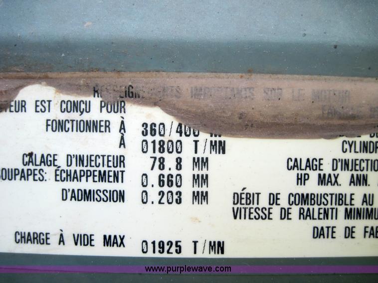 image for item 4094 1995 Freightliner FLD120