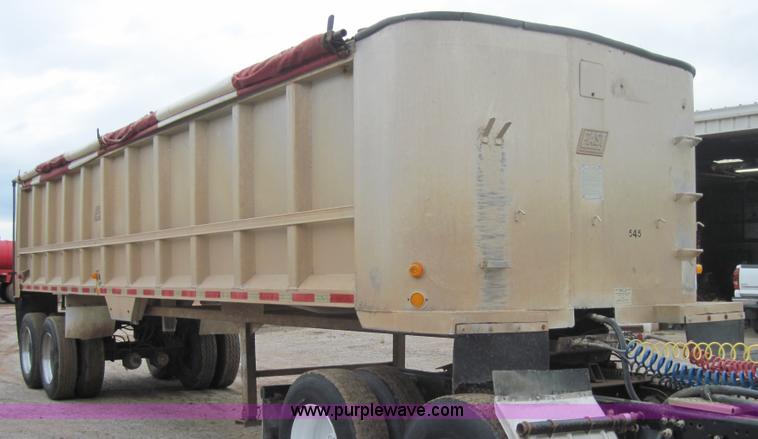 image for item 4095 1981 Fast 32' dump trailer