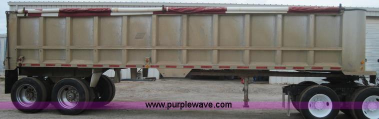 image for item 4095 1981 Fast 32' dump trailer