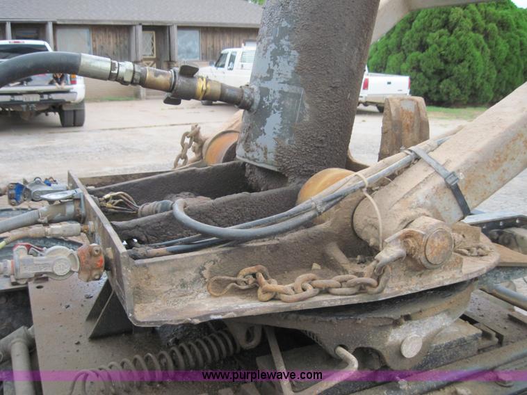 image for item 4095 1981 Fast 32' dump trailer