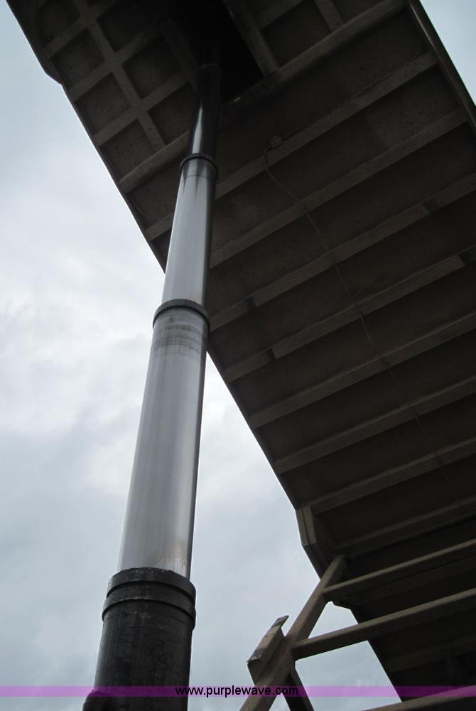 image for item 4095 1981 Fast 32' dump trailer