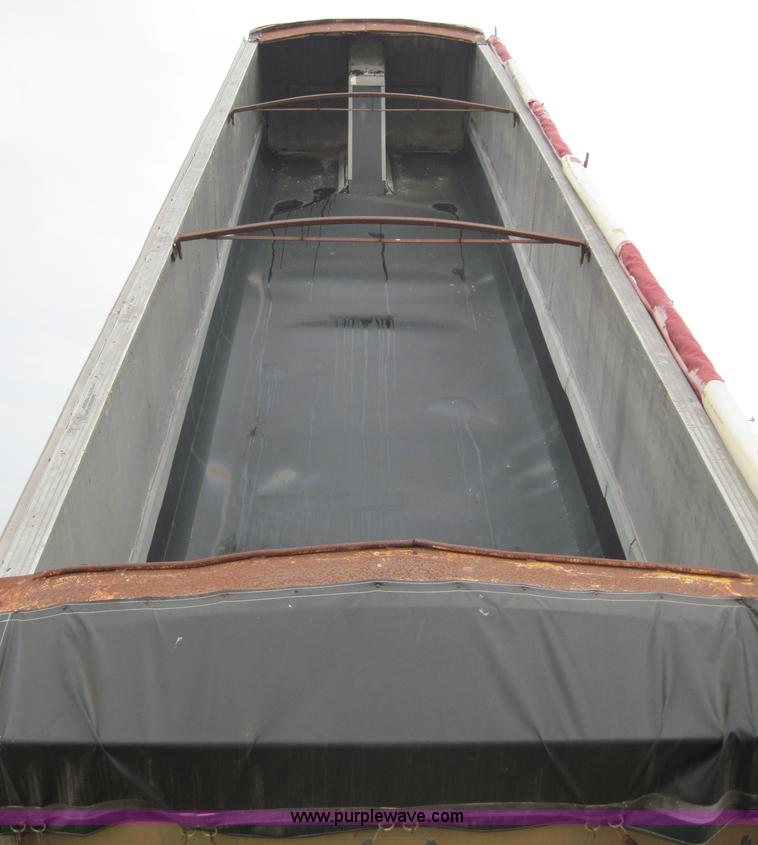 image for item 4095 1981 Fast 32' dump trailer